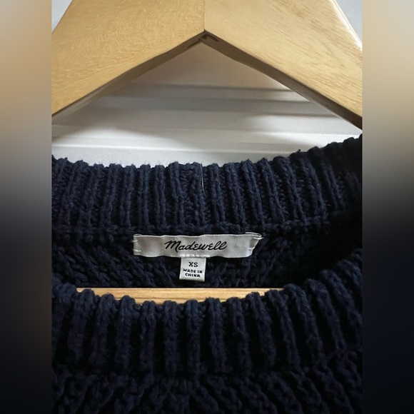 NWOT Madewell navy chunky diagonal knit 100% cotton sweater in size XS. - Picture 2 of 7